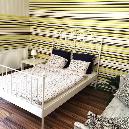 Vandrarhem Casa De La Musica *