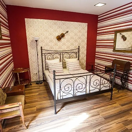 Hostal Casa De La Musica
