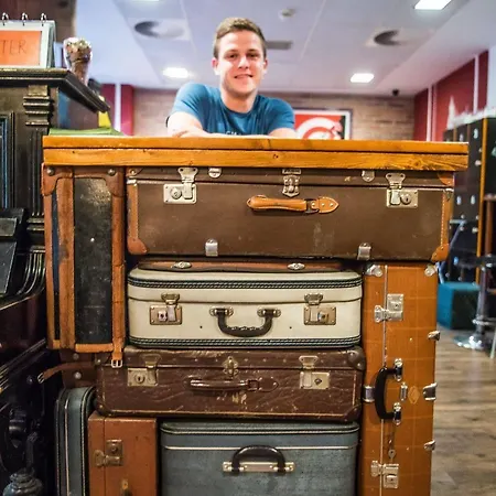 Casa De La Musica Hostel *