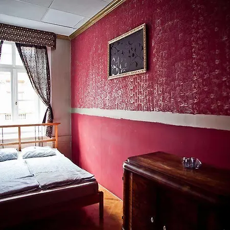 Casa De La Musica Hostel *