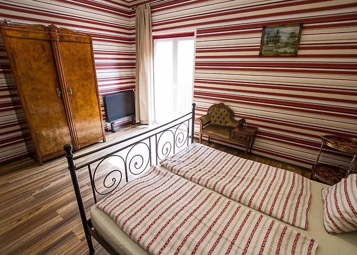 Casa De La Musica Hostel *