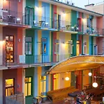 Casa De La Musica Ostello